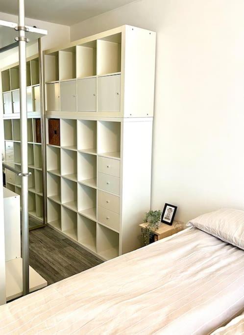 Experience Nordic Nest In Urban Apartment *